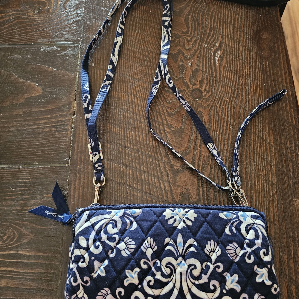 Vera Bradley Navy & White Quilted Crossbody plus Key chain, ID Holder & Wristlet